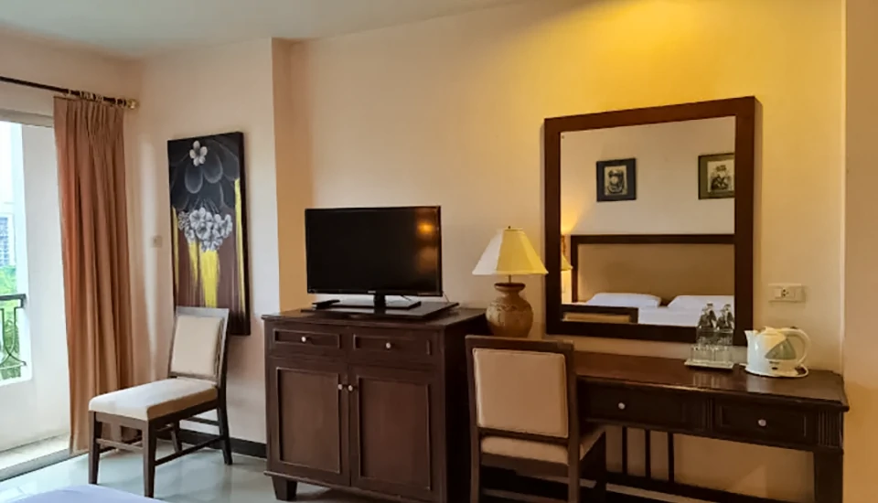 هتل ناریس آرت پاتایا